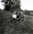 Engmans utan Margareta & mamma Karin.jpg