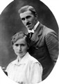 Beda & Karl 1918.jpg